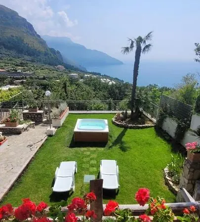 Cristina - De Vivo Realty Piano di Sorrento
